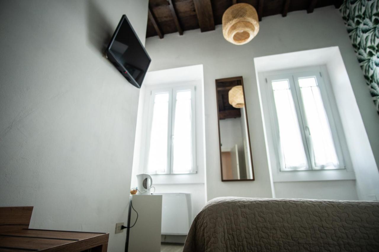 Nella Hotel Florencia